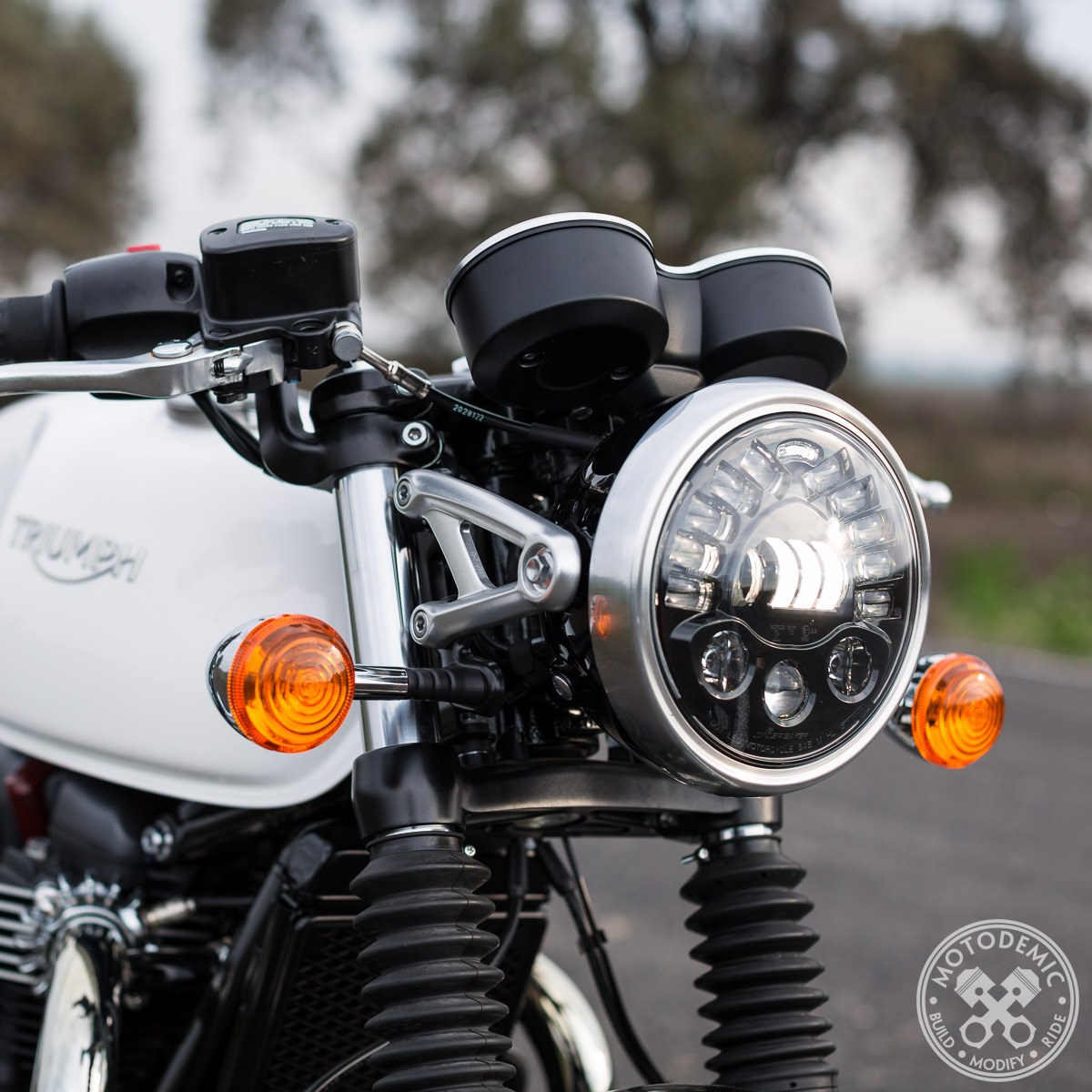 Motodemic LED Headlight Conversion Kit for the Triumph Bonneville T120